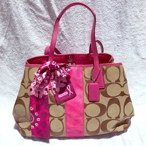 Two toned COACH bag/purse